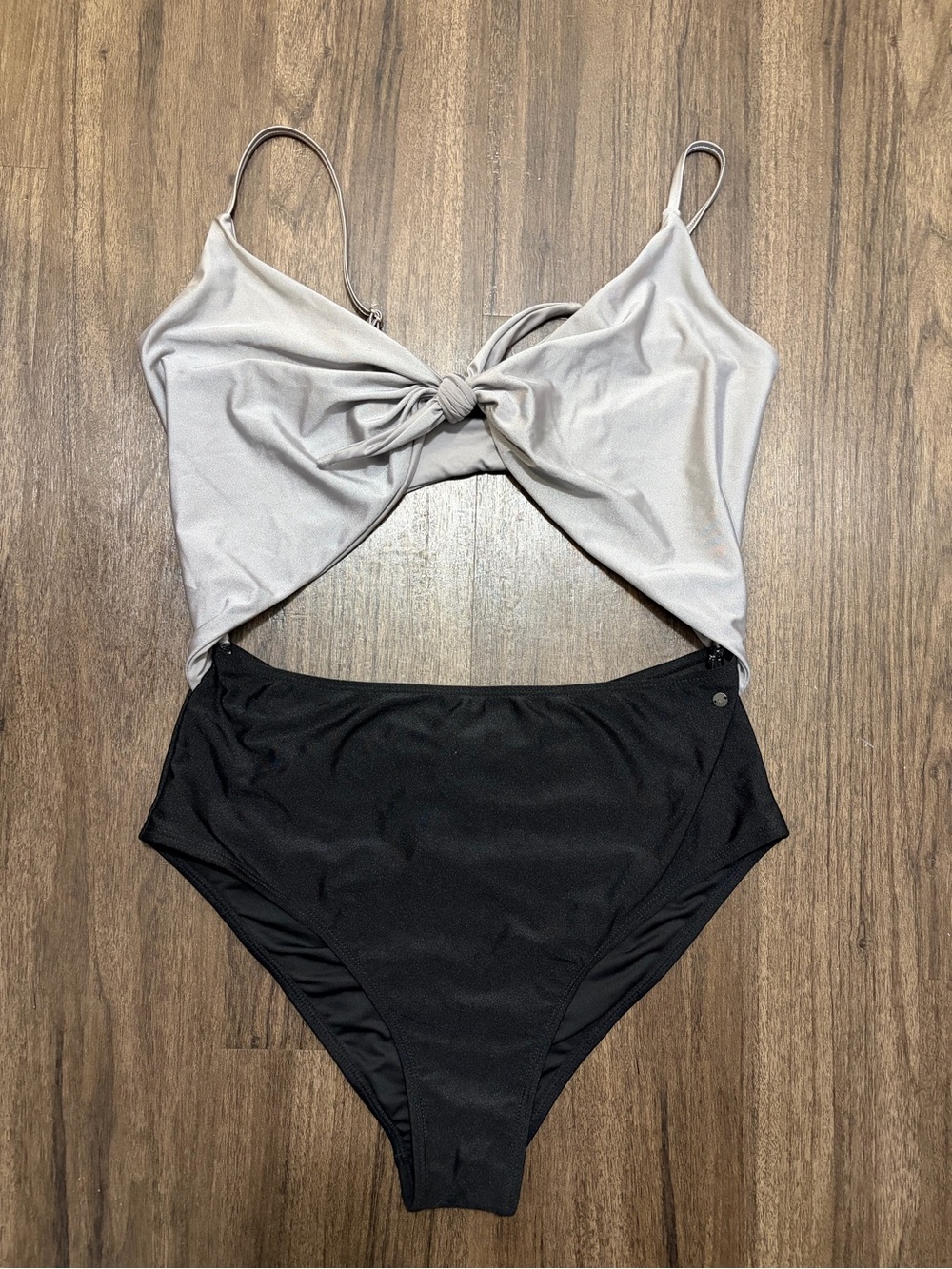 New XL Ripzone swimsuit